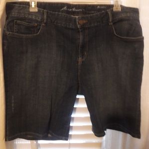 EDDIE BAUER Boyfriend Relaxed Jean Shorts